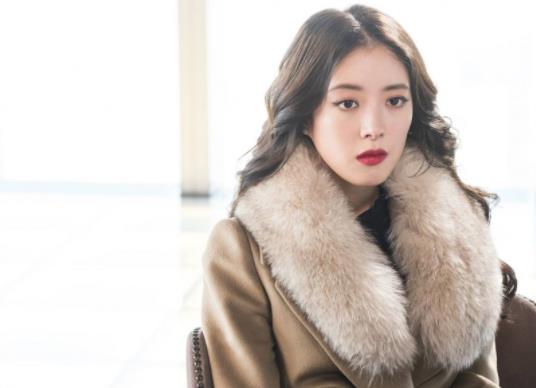 韩国最火的女明星 2022最近火又受欢迎的十大女明星
