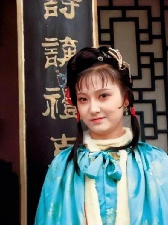 红楼梦十二钗排名顺序图片 来看看金陵十二钗谁好看