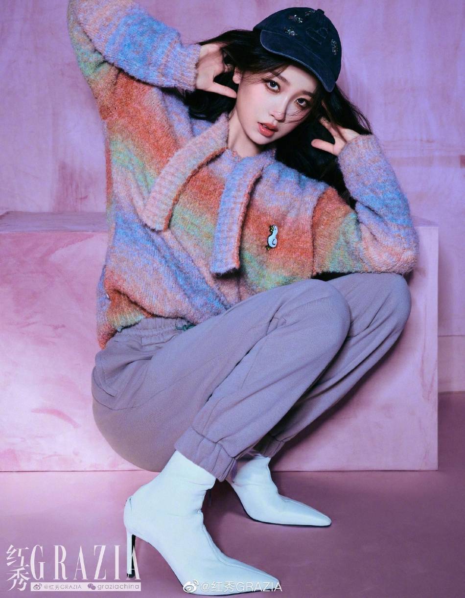 虞书欣写真大秀小蛮腰！肤白貌美大长腿太迷人 时尚 第7张